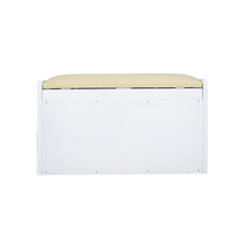 Cargar imagen en el visor de la galería, Banco Baúl Zapatero Capri. Multifuncional. Tres en uno, banco, baúl y entrepaños a modo de zapatero. Cubierta tapizada y acolchada. Estructura de madera y MDF.