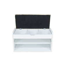 Cargar imagen en el visor de la galería, Banco Baúl Zapatero Capri. Multifuncional. Tres en uno, banco, baúl y entrepaños a modo de zapatero. Cubierta tapizada y acolchada. Estructura de madera y MDF. 
